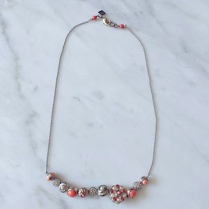 Banana republic slider necklace coral